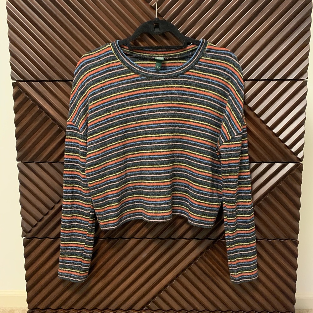 comfortable striped sweater!